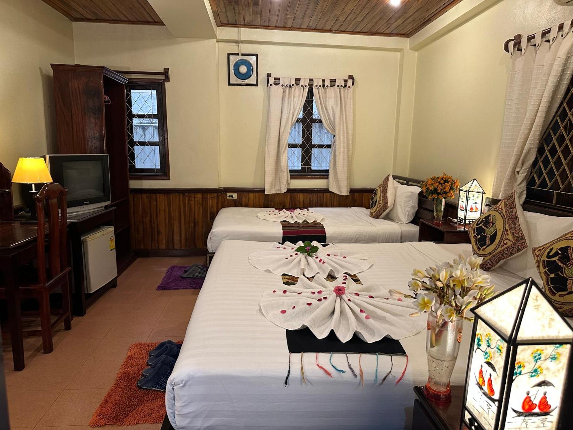 Villa Alounsavath Mekong Riverside หลวงพระบาง ภายนอก รูปภาพ