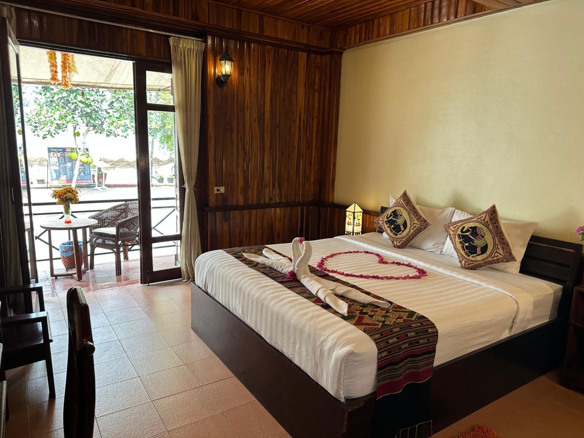 Villa Alounsavath Mekong Riverside หลวงพระบาง ภายนอก รูปภาพ