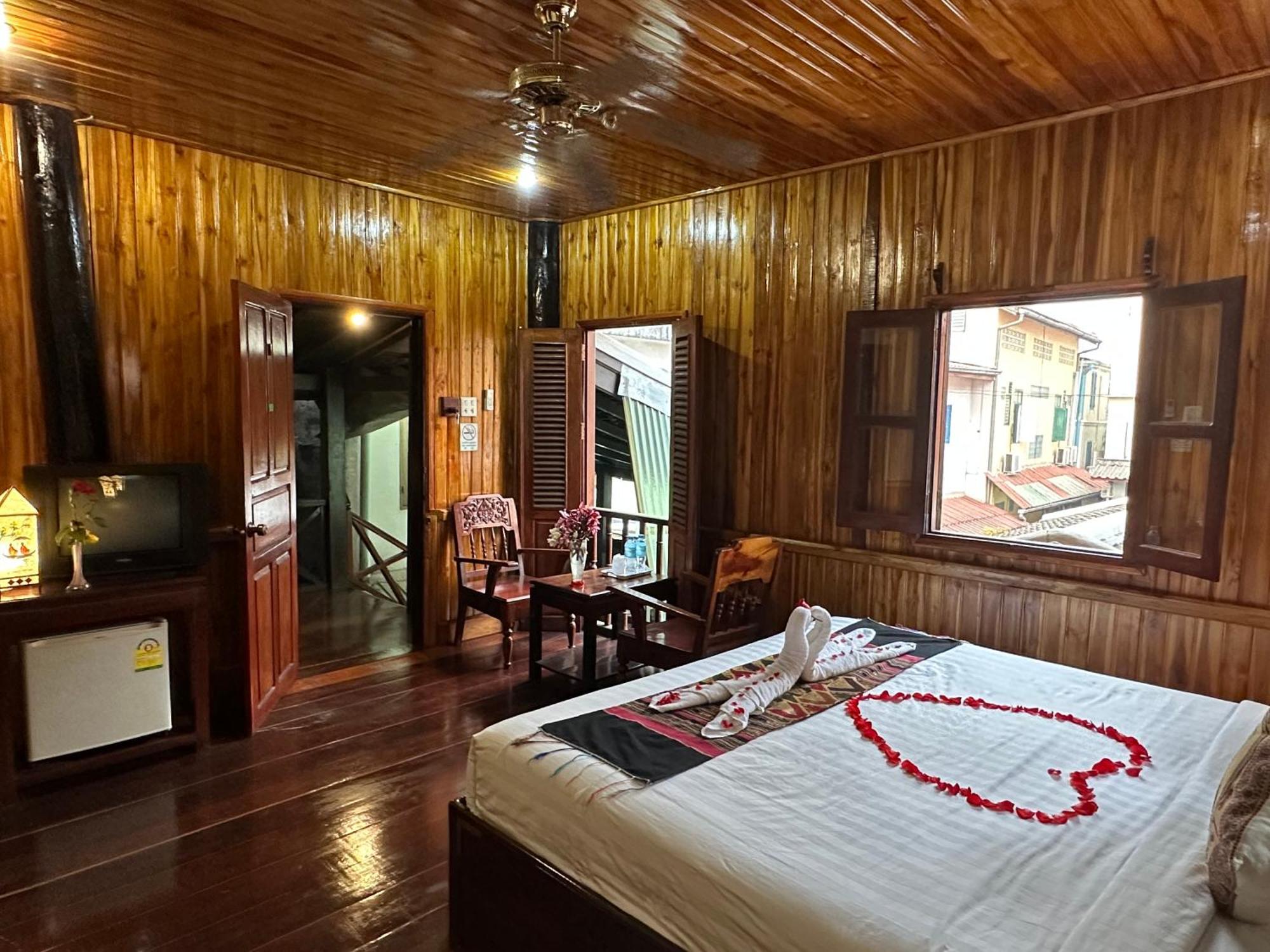 Villa Alounsavath Mekong Riverside หลวงพระบาง ภายนอก รูปภาพ